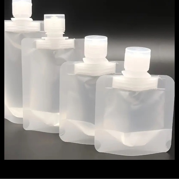 5 Clear Refillable Plastic Travel Bottles - Picture 3 of 8